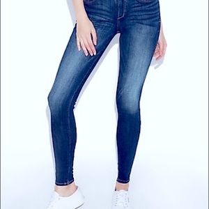 Size 12 Long Express Legging Style Jeans